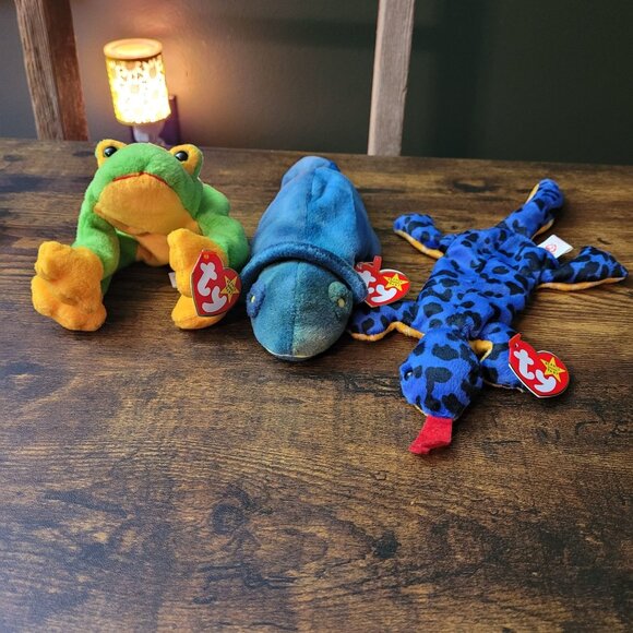 Ty Beanie Babies Rainbow Smoochy Frog Scaley The Lizard PVC Pellets Vintage NWT - Picture 1 of 10
